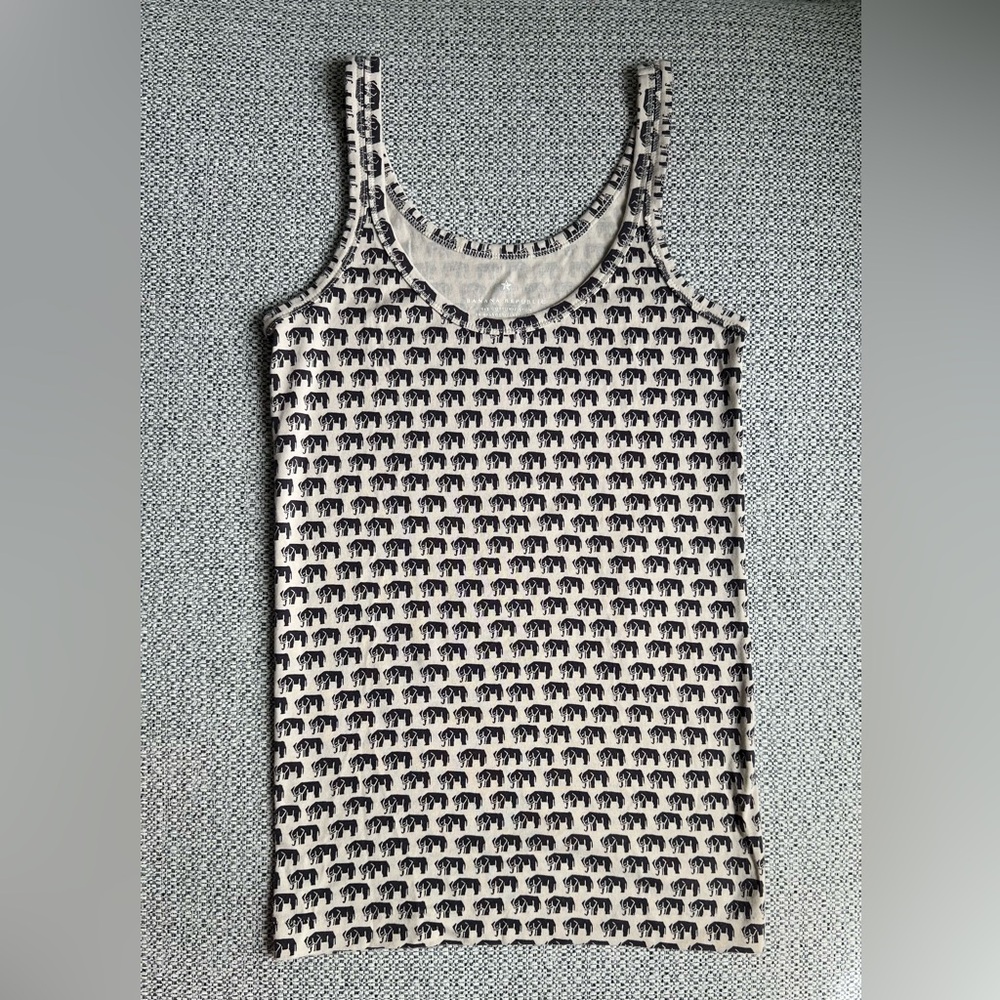 Banana Republic Tank Top, Medium, Beige with Muted Purple Elephant Print. NWOT